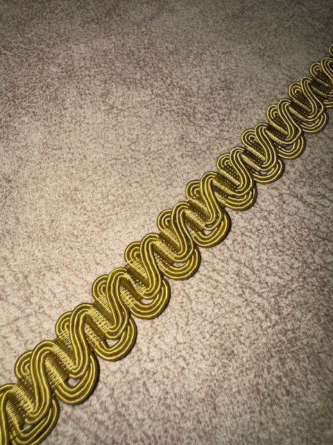 Upholstery Scroll Gimp/Braid Trim - Brass