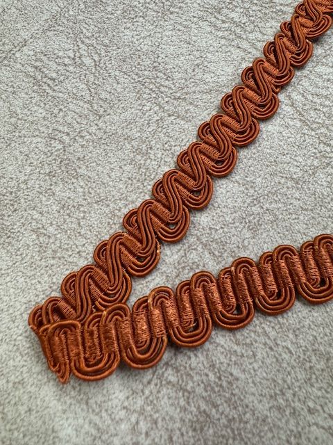 Upholstery Scroll Gimp/Braid Trim - Rust