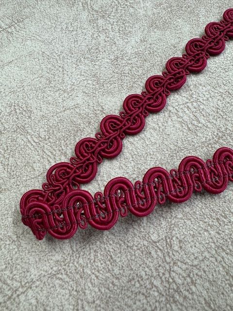 Upholstery Scroll Gimp/Braid Trim - Burgundy