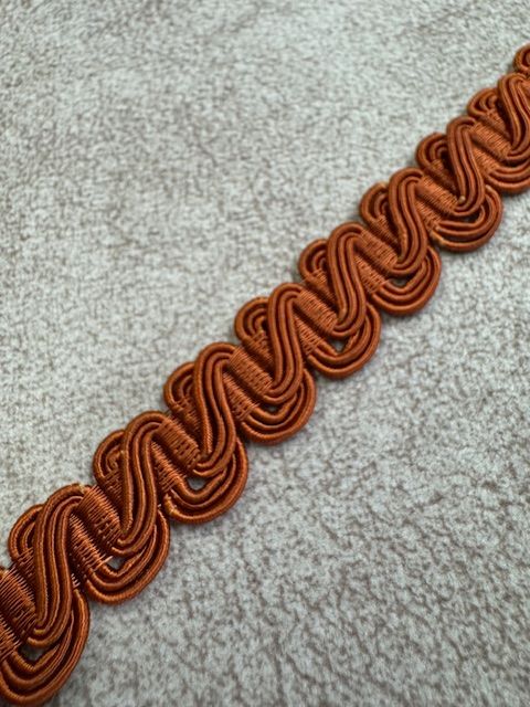 Upholstery Scroll Gimp/Braid Trim - Rust