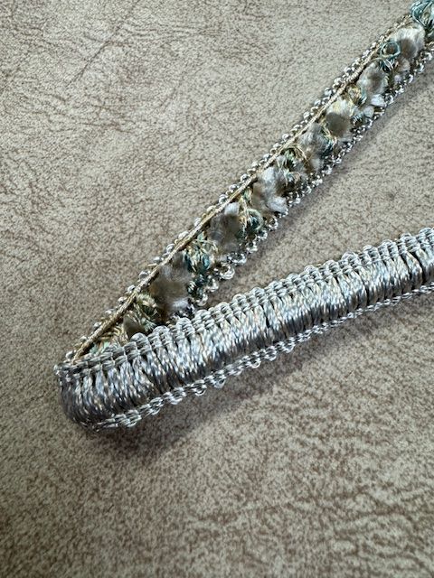 Upholstery Luxury Tufted Boucle Braid Trim - Mother of Pearl