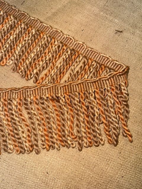 Upholstery Spectrum Heavy Bullion Fringe - Braided top Rope - Tiger's Eye Orange Mix