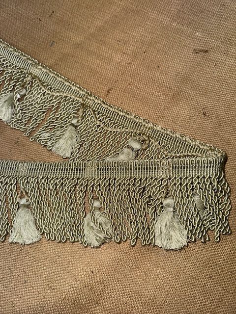 Upholstery Spectrum Bullion Tassel Fringe - Oyster