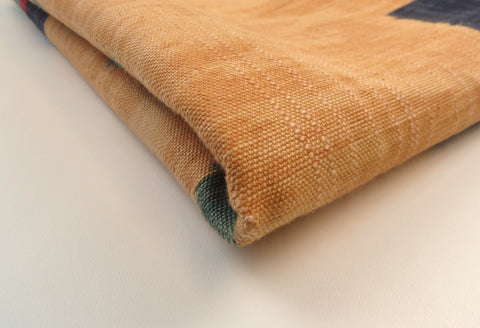 Baumwoll-Polsterstoff mit Denim-Flicken