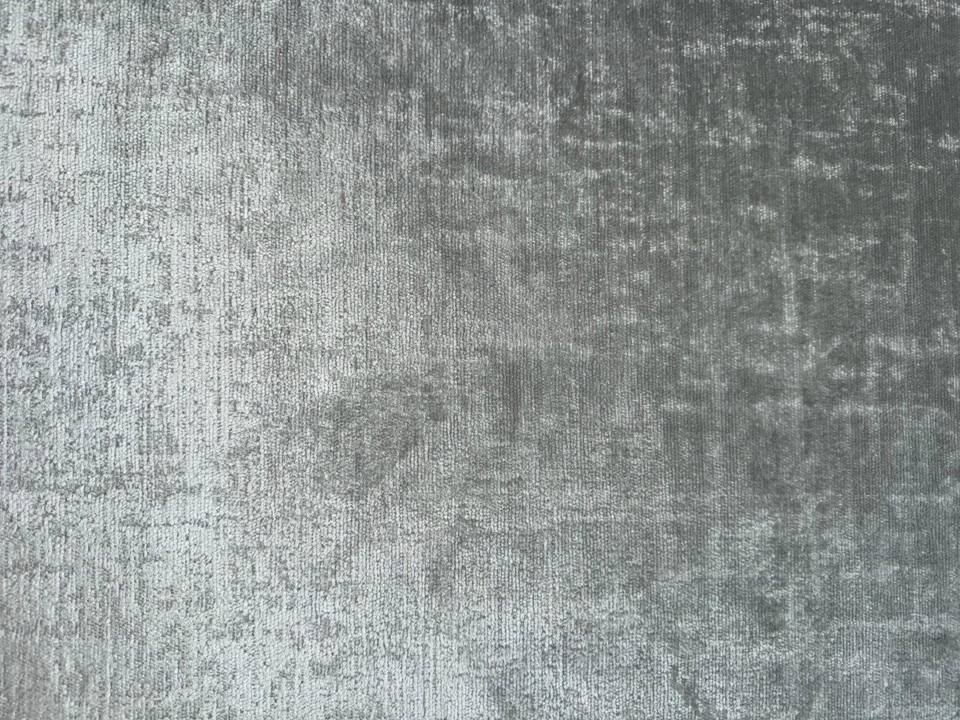 Alabama Silver Cloud Heavyweight Shadowed Velvet/Chenille Upholstery Fabric