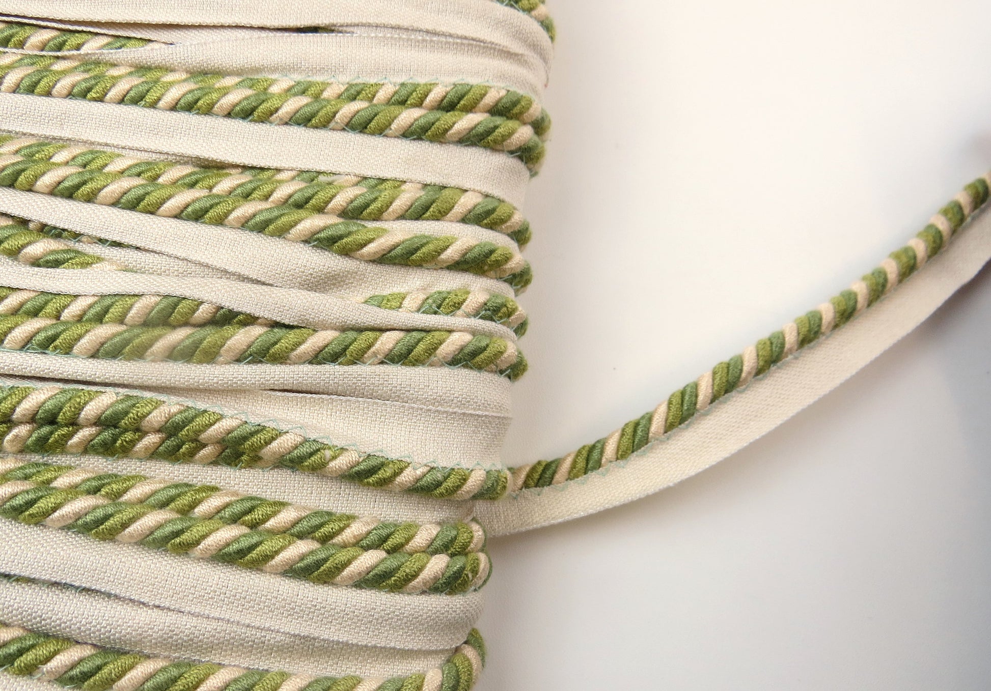 Upholstery Flanged Cord - Mixed Light Green